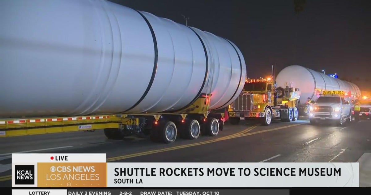 Massive rocket motors move to Science Center - CBS Los Angeles
