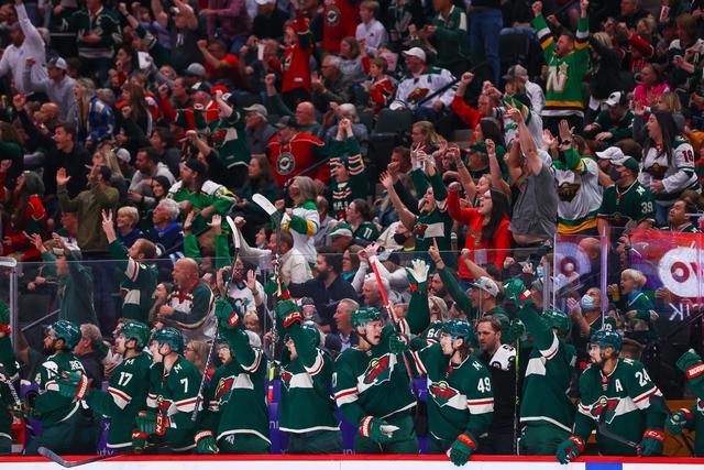 Minnesota Wild fans went insane at Xcel Center celebrating Vikings last  second win