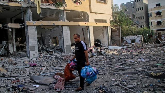 cbsn-fusion-what-its-like-in-gaza-as-israels-siege-continues-thumbnail-2364570-640x360.jpg 