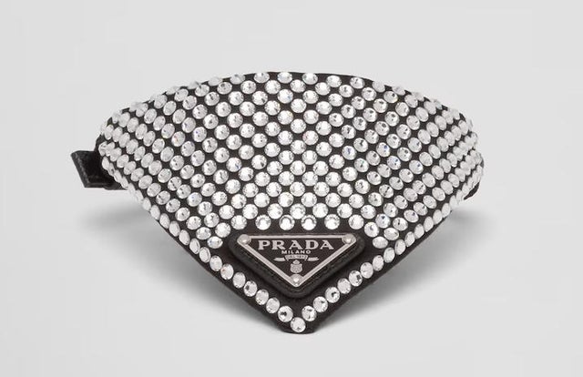 prada-collar.jpg 