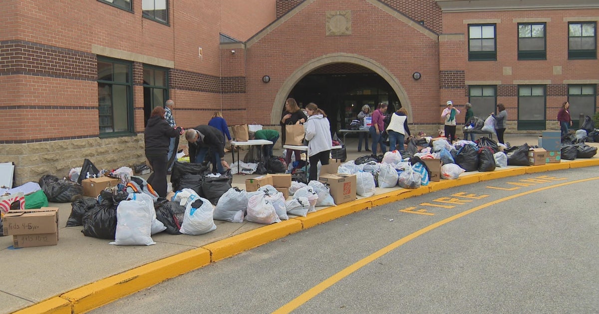 Foxboro community comes together to help migrant families prepare for a New England winter Foxboro community comes together to help migrant families prepare for a New England winter