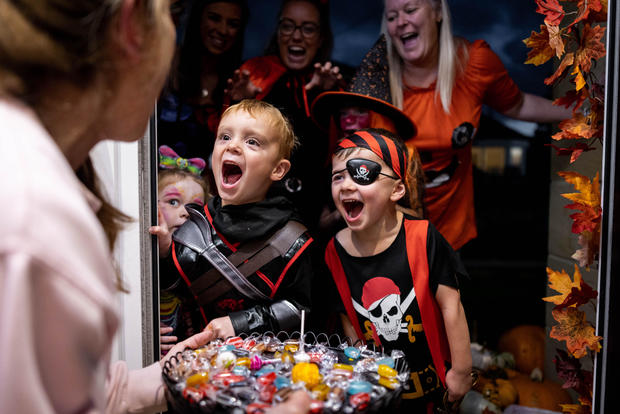 Young Children Screaming Happy Halloween 