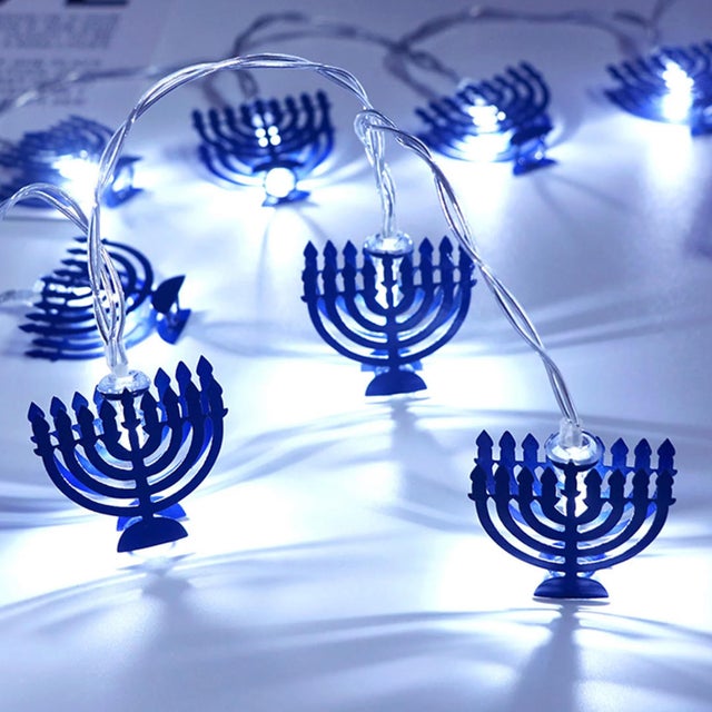chanukah-party-light.jpg 