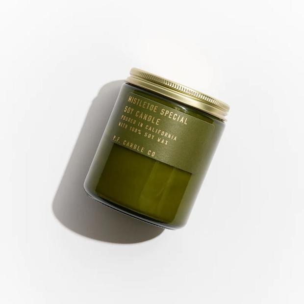 PF Candle Co Mistletoe Special 