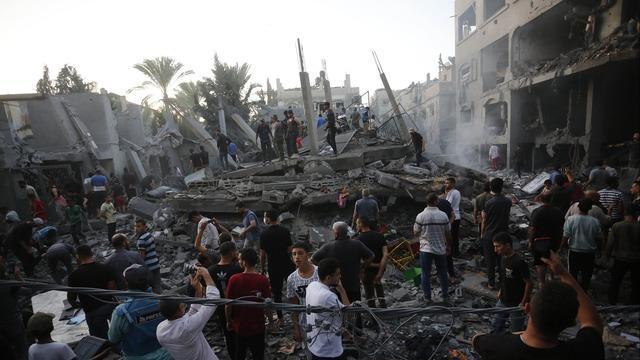 cbsn-fusion-what-the-israel-hamas-war-could-mean-for-gazas-future-thumbnail-2382723-640x360.jpg 