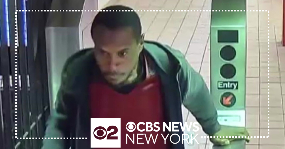 Search on for suspect accused of pushing woman onto subway tracks - CBS ...