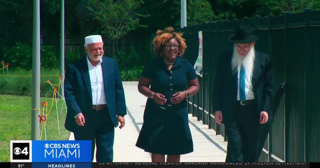 Observe Miami-centered rabbi, imam focus on Israel-Hamas war: ‘Don’t exhibit for peace, show peace’ Observe Miami-centered rabbi, imam focus on Israel-Hamas war: ‘Don’t exhibit for peace, show peace’