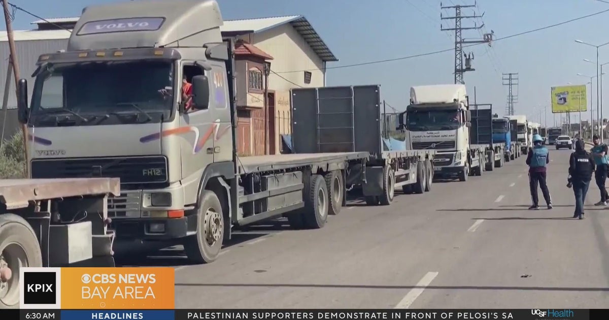 Egypt opens border crossing to allow humanitarian aid to enter Gaza ...