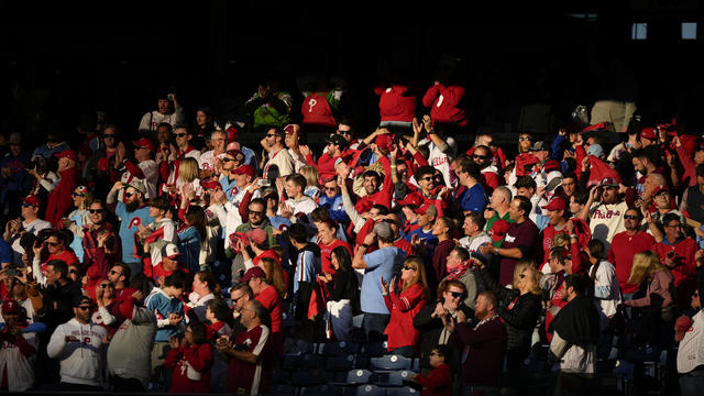 Phillies fans flood team store before Game 3 of World Series - CBS
