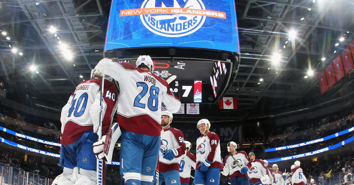 Aebischer sets Avs' record for wins in January