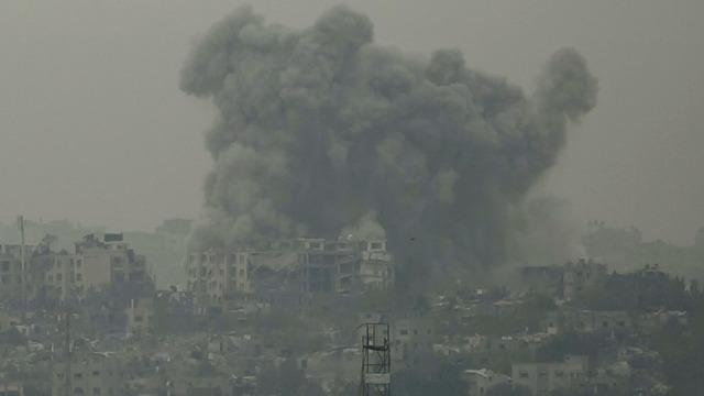 cbsn-fusion-what-ramy-saw-at-the-israel-gaza-border-thumbnail-2406126-640x360.jpg 