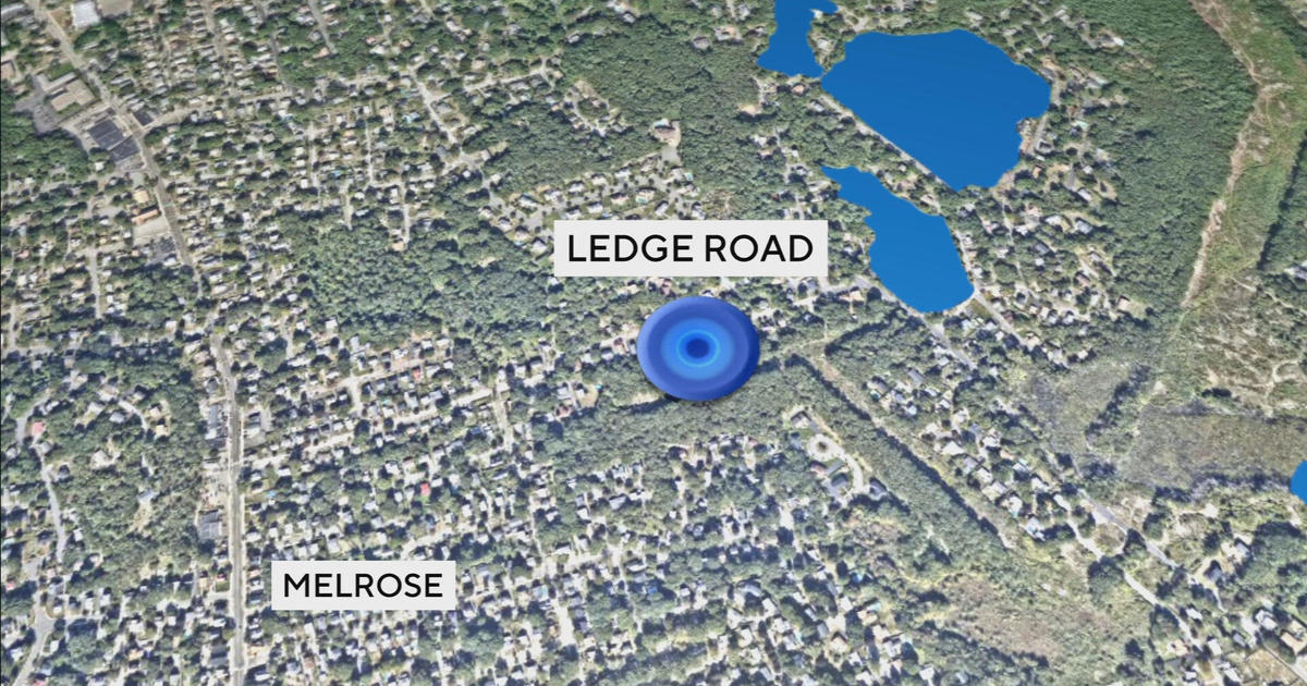 1 dead, 1 injured in stabbing on Ledge Street in Melrose, Massachusetts