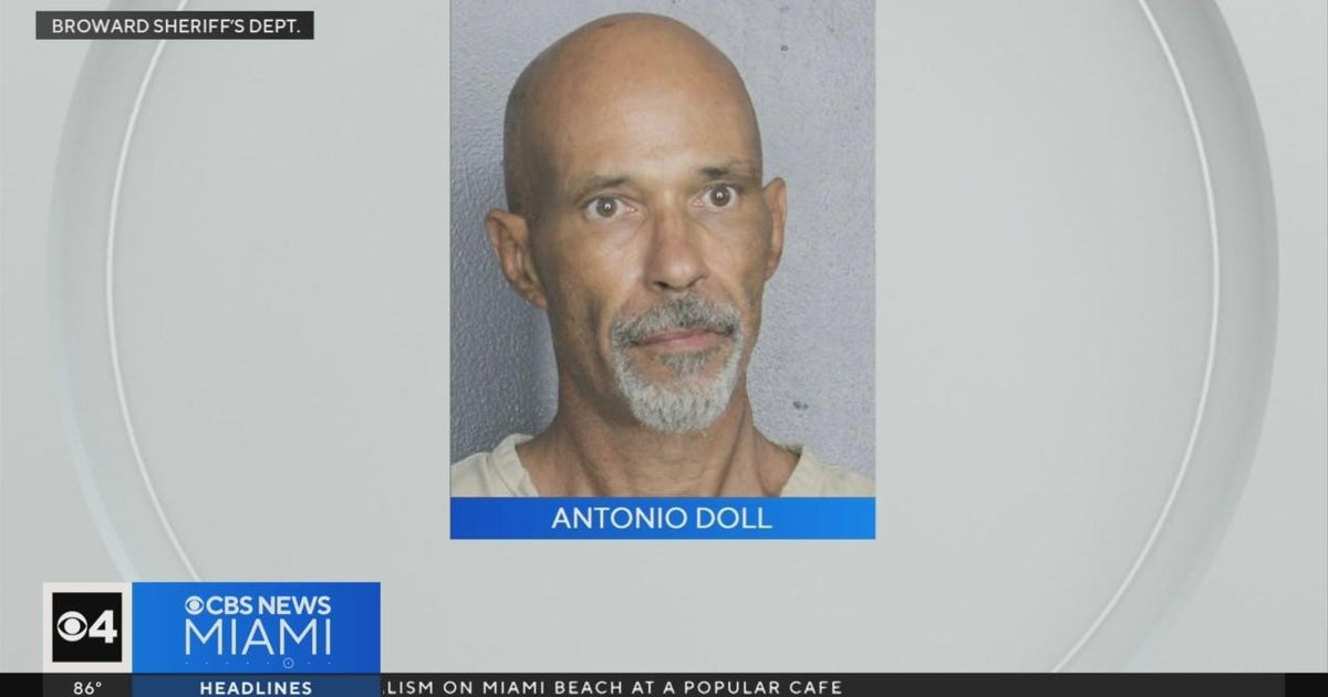 Man faces sexual battery charges in Parkland - CBS Miami