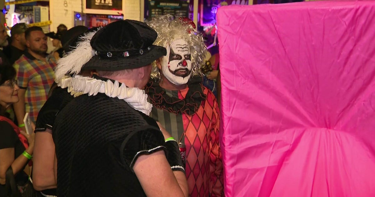 Halloween celebrations across South Florida retain protection best of brain Halloween celebrations across South Florida retain protection best of brain