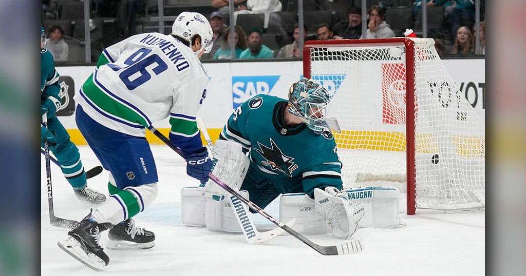 Canucks send Sharks to 10th straight loss with 10-1 thrashing - Vimarsana News