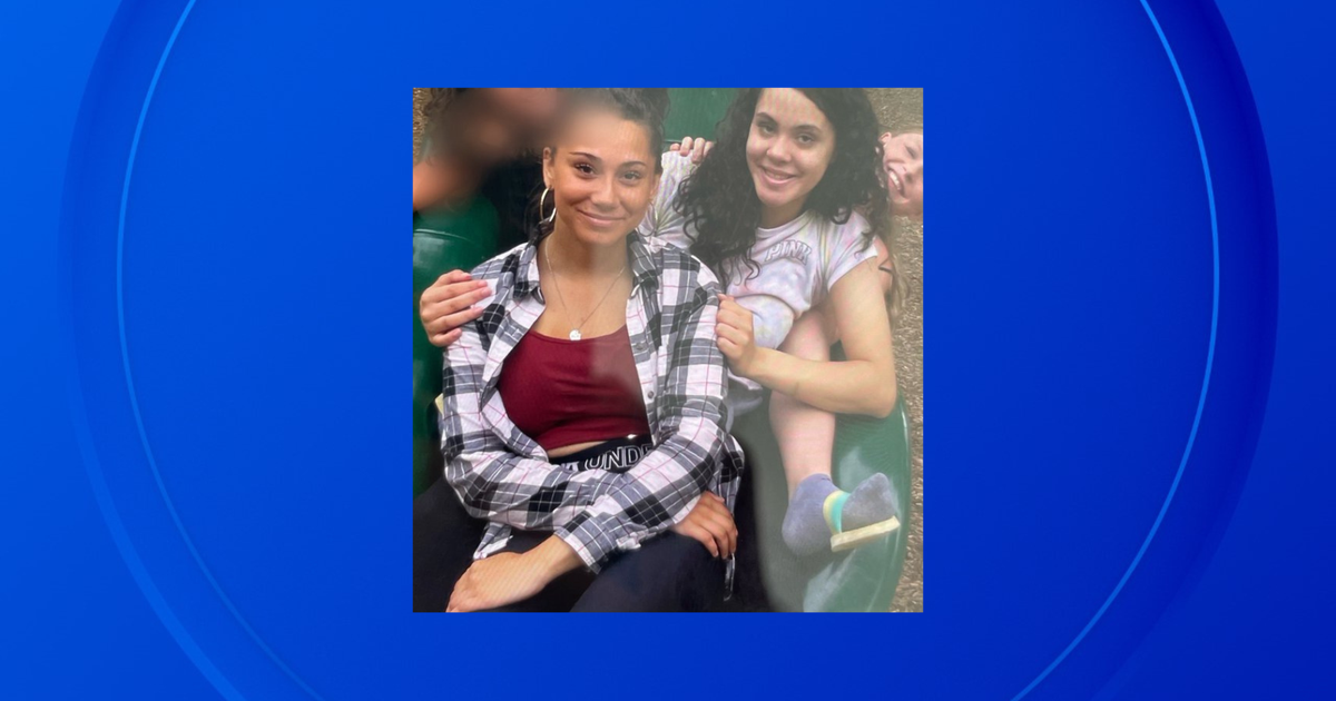 Two missing Macomb County teens found safe - CBS Detroit