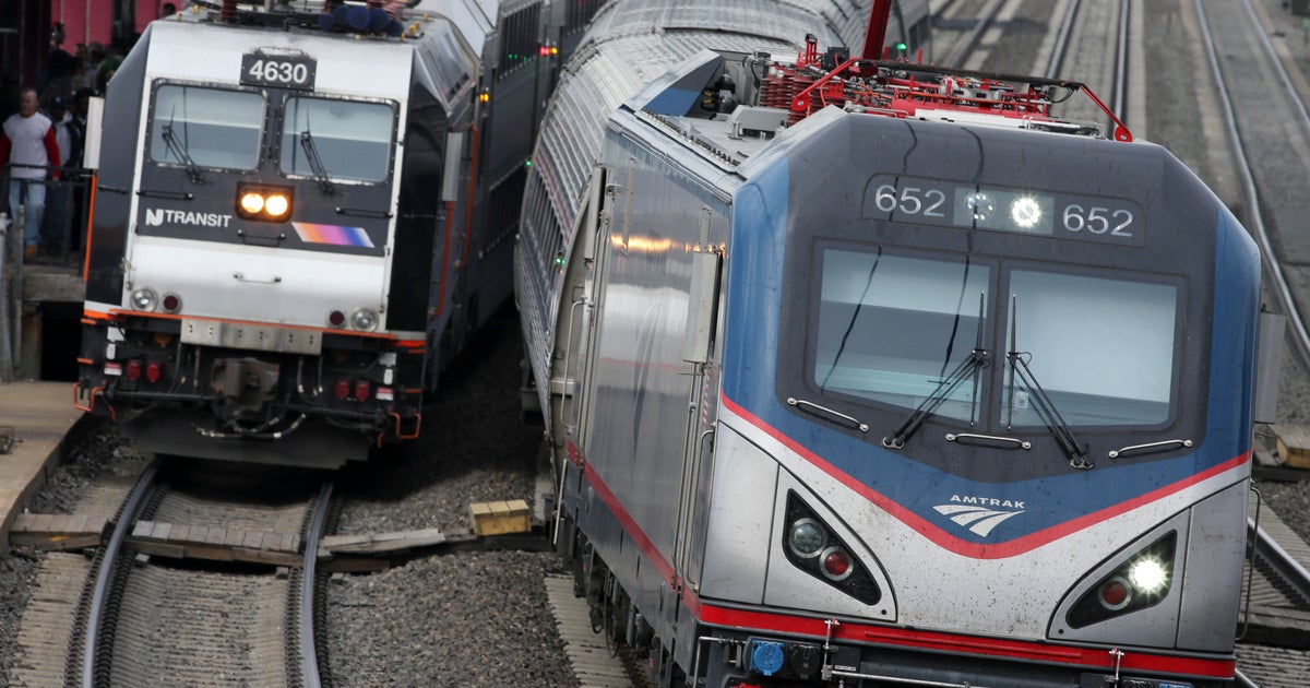 Le service Amtrak a été temporairement suspendu entre New York et Albany Le service Amtrak a été temporairement suspendu entre New York et Albany