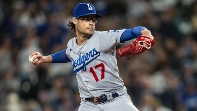 Los Angeles Dodgers v Seattle Mariners 