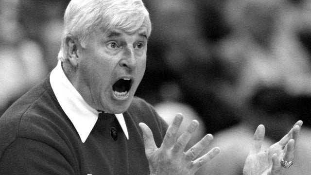 03/12/98 - NCAA Tourney MCI Center - Indiana head coach Bob Knight reacts to his team lossing it's l 