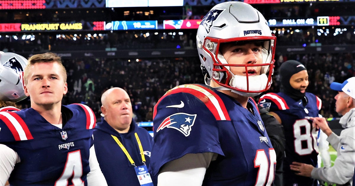 Hurley: Mac Jones might have used up his last opportunity with Patriots - CBS Boston