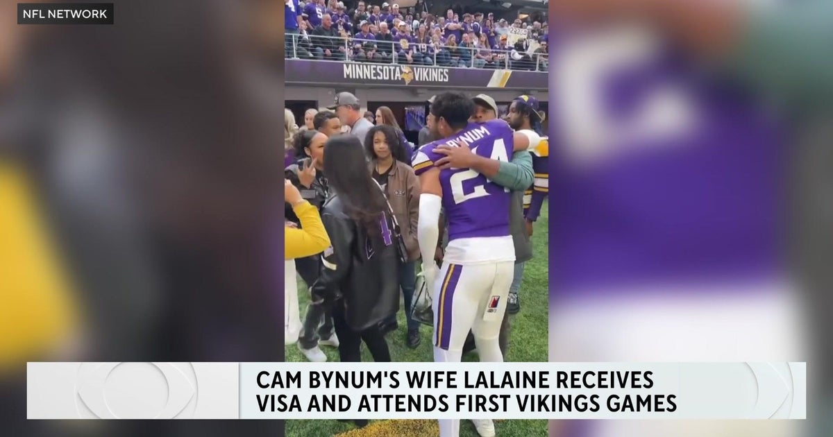 Wife of Vikings safety Cam Bynum finally watches him play after getting ...