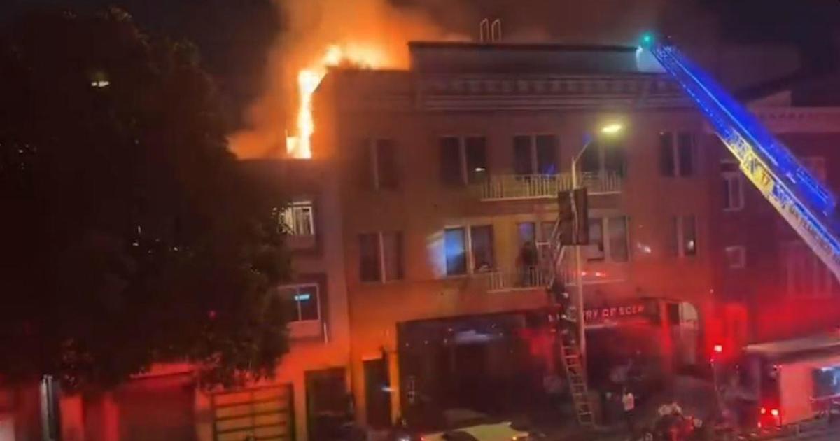 5 people rescued from 2-alarm fire at residential building in San Francisco’s Mission District