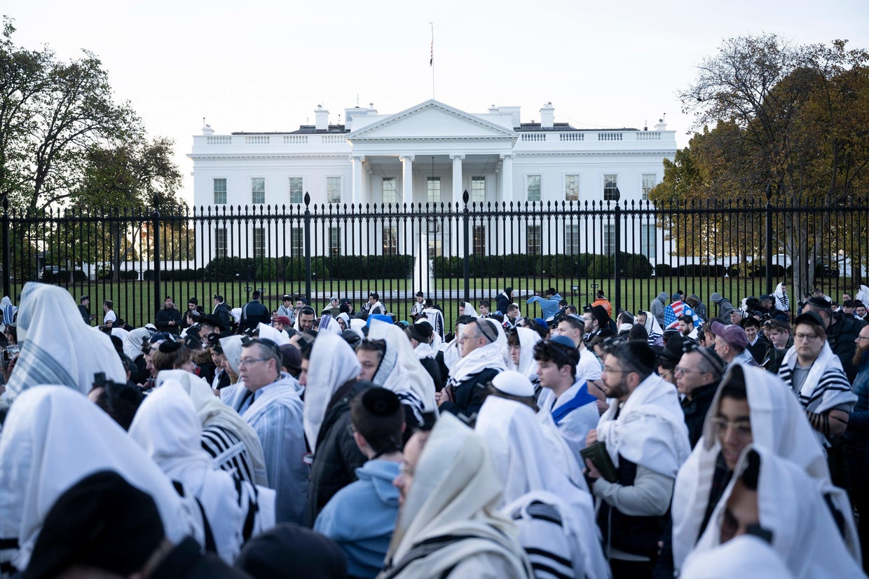 March for Israel draws huge crowd to Washington, D.C. - CBS News
