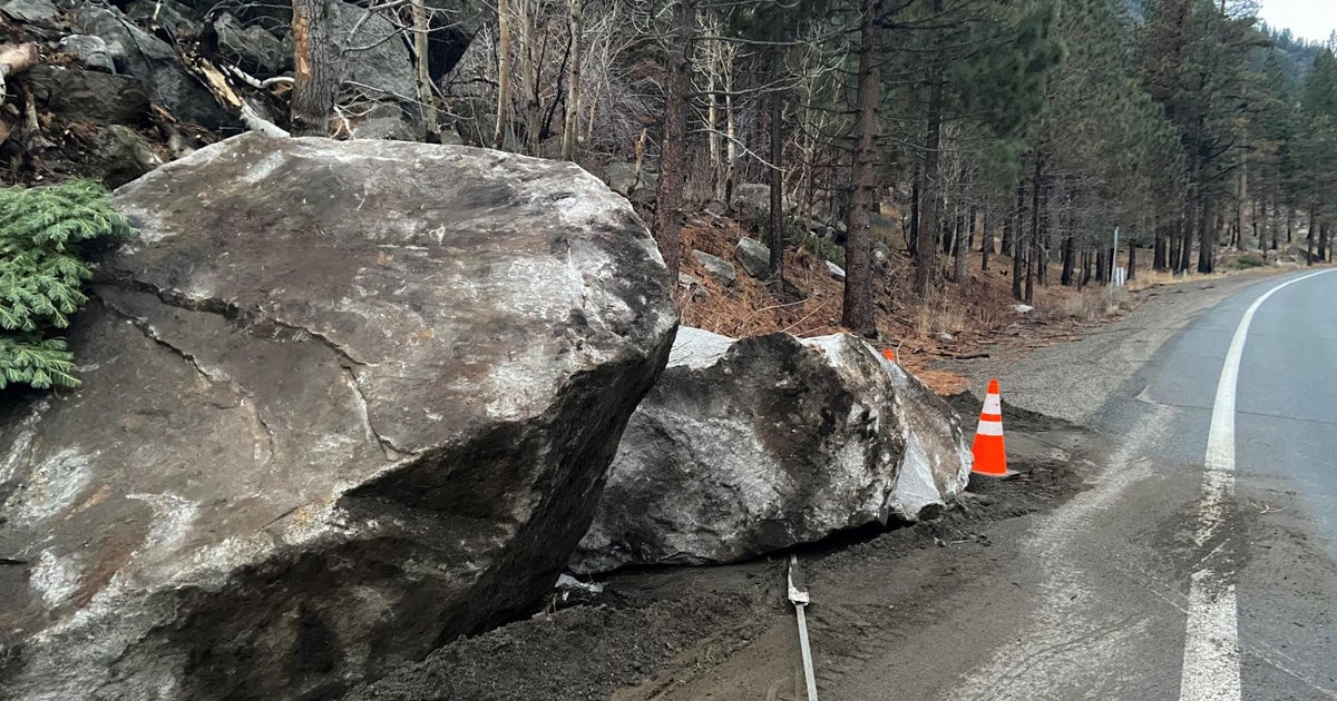 2 boulders fall onto Highway 88 in Alpine County, blasting operation happening Friday