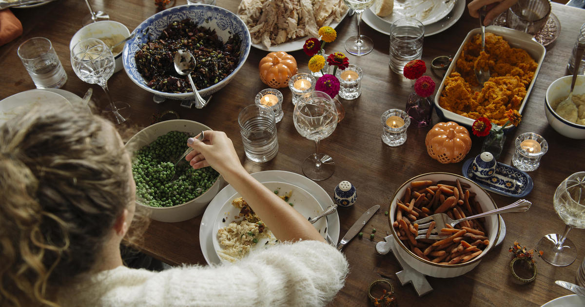It’s OK to indulge on Thanksgiving, dietician says, but beware of these unhealthy eating behaviors