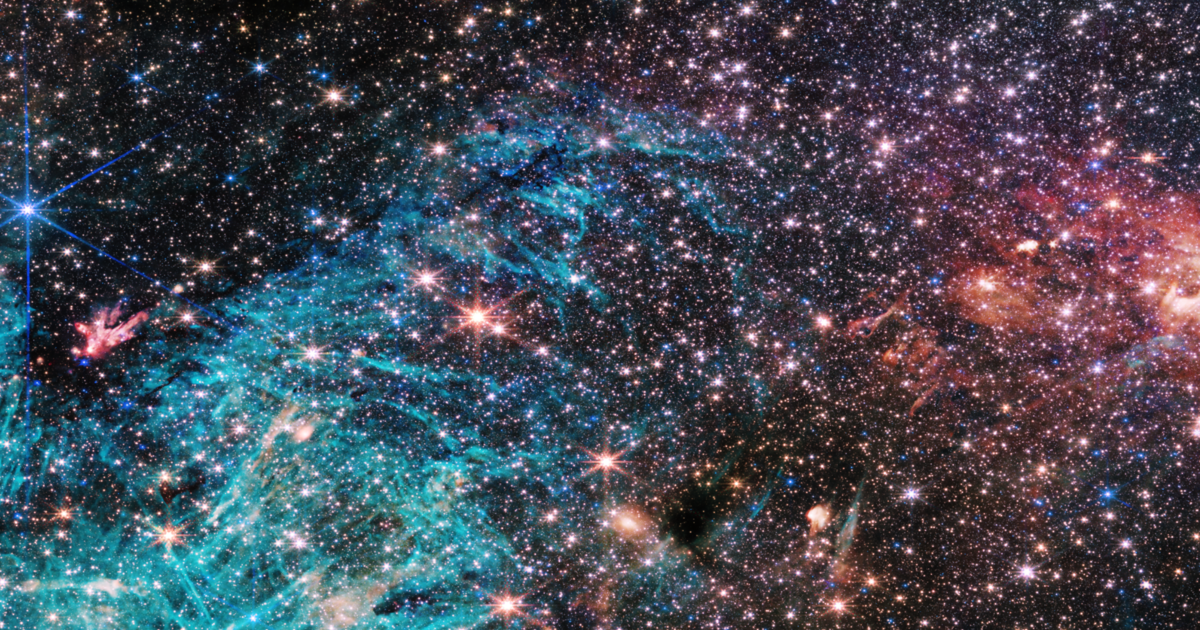 El telescopio Webb capta un cúmulo de pequeñas estrellas en el centro de la Vía Láctea