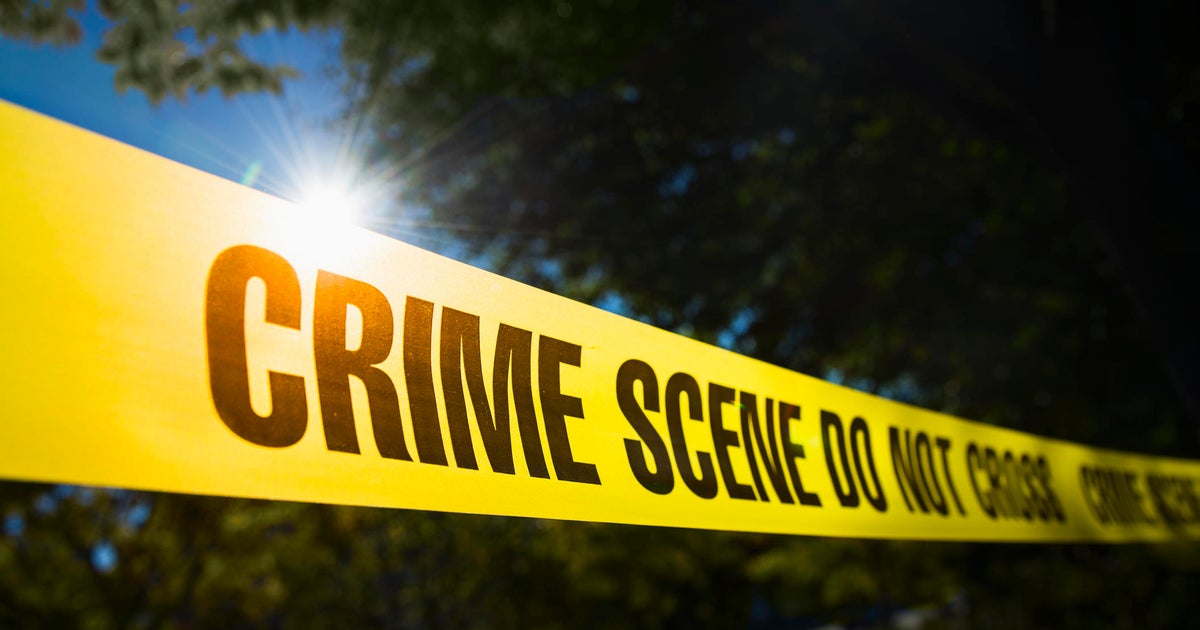 Man or woman shot in Miami-Dade immediately after argument over landscaping, law enforcement say Man or woman shot in Miami-Dade immediately after argument over landscaping, law enforcement say