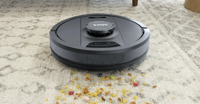 Walmart Black Friday Deal: This 4.9-star-rated Shark IQ robot vacuum and  mop is just $188 - CBS News