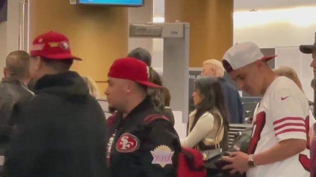 49ers fans at SFO 