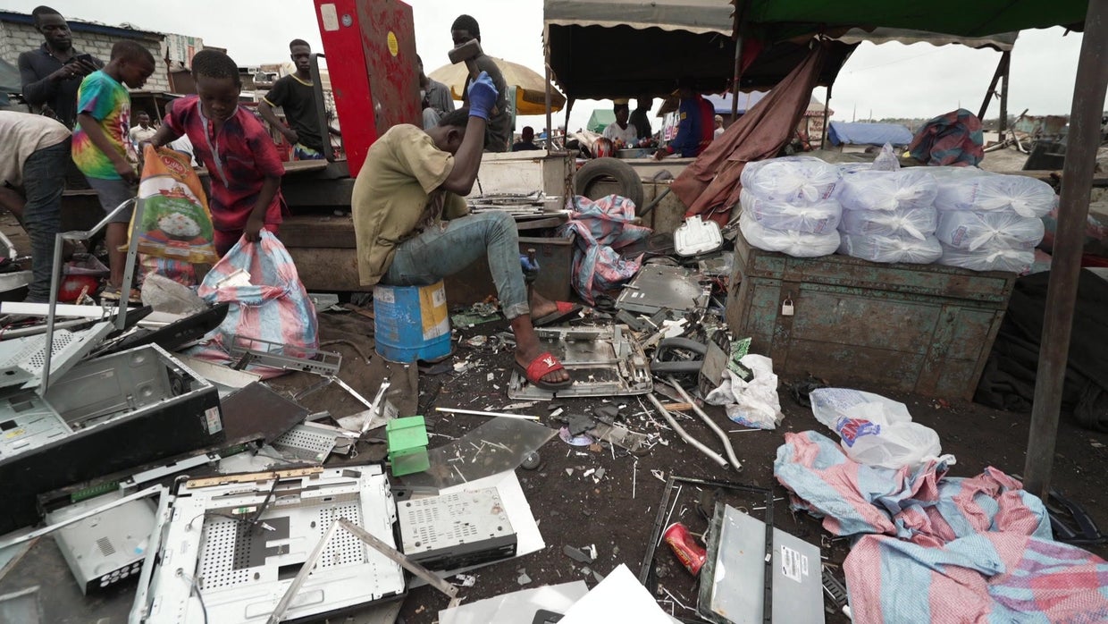 e-waste-2.jpg 
