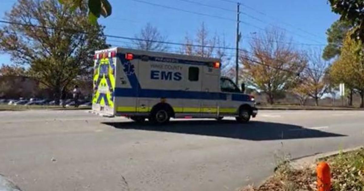 1 student killed, 1 hospitalized in stabbing at North Carolina high school gym: "My heart broke"