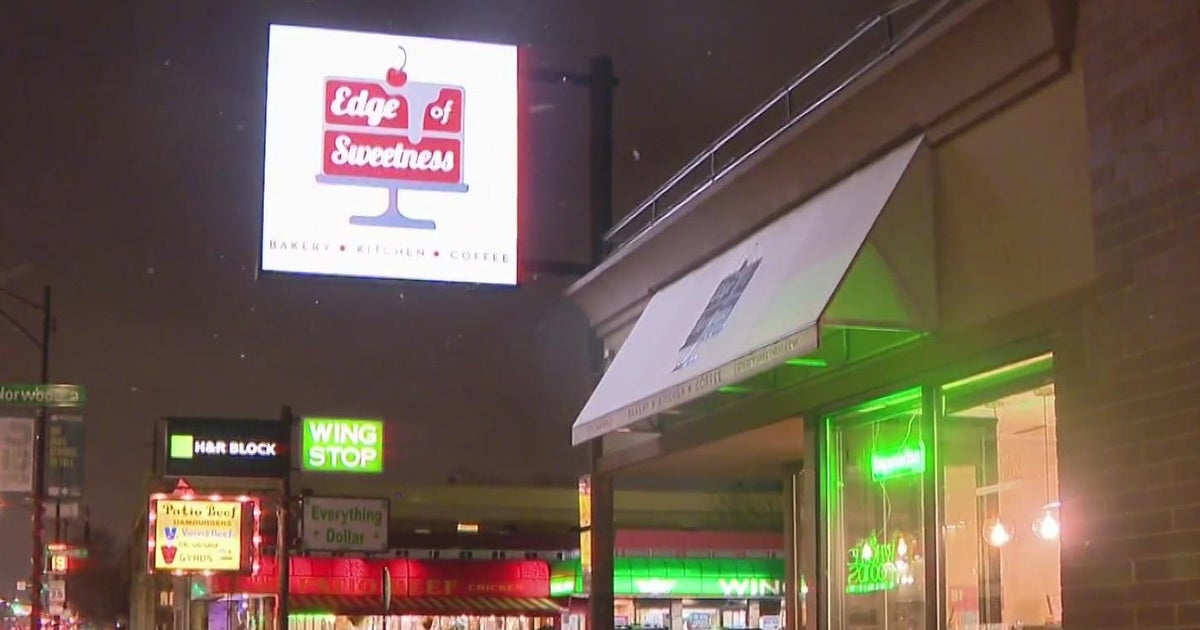 Owner horrified after Chicago bakery is burglarized, vandalized CBS