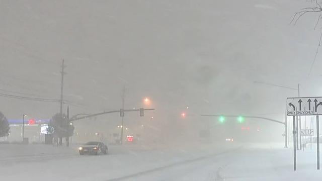 cbsn-fusion-heavy-snow-hits-midwest-northeast-thumbnail-2485956-640x360.jpg 