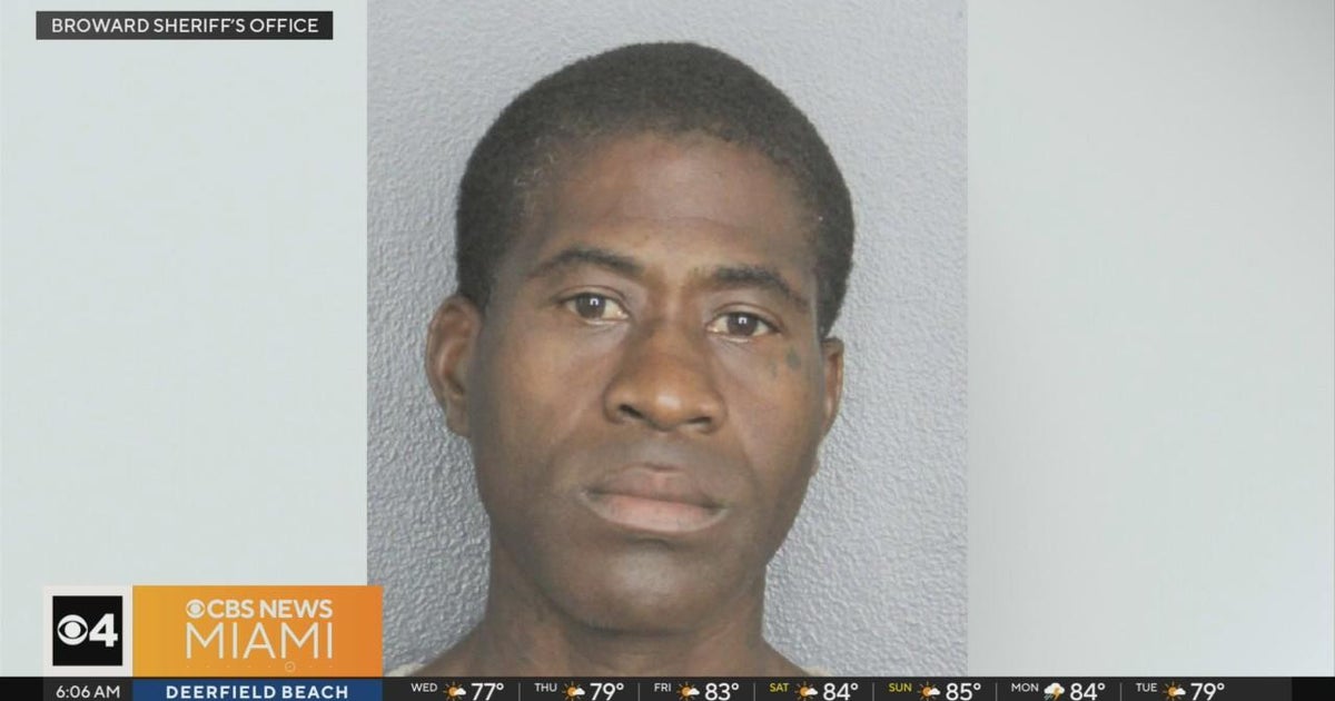 Guy billed with hate crime for attacking US Postal Company worker wearing hijab