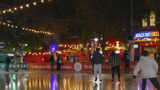 downtown-sacramento-ice-skating.jpg 