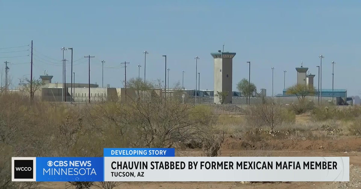 Former MPD officer Derek Chauvin stabbed 22 times by inmate - CBS Minnesota