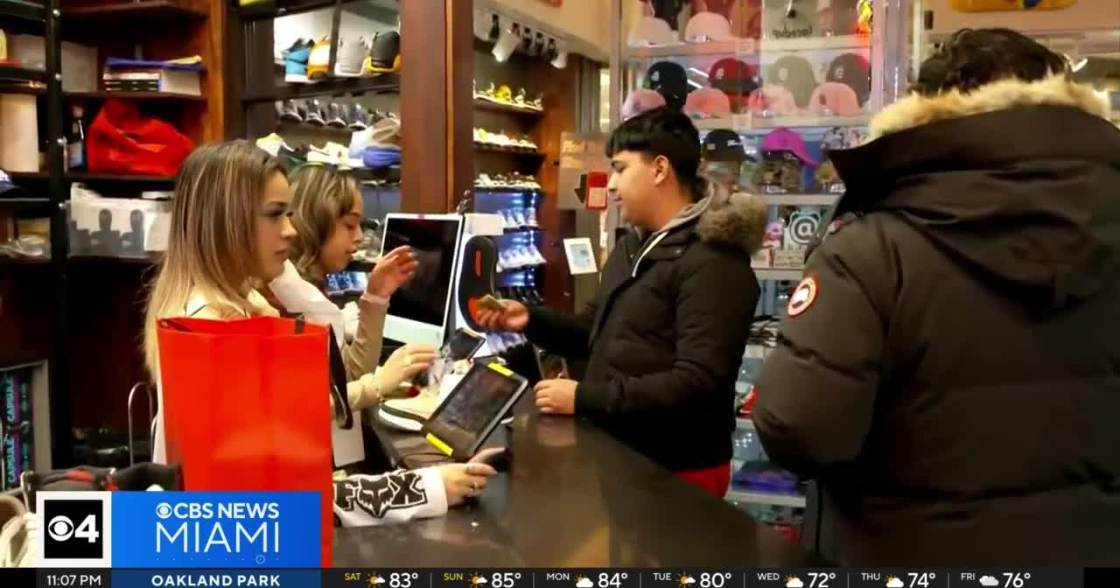 Vacation browsing period is peak time for crime. This is how to defend you from fraud Vacation browsing period is peak time for crime. This is how to defend you from fraud