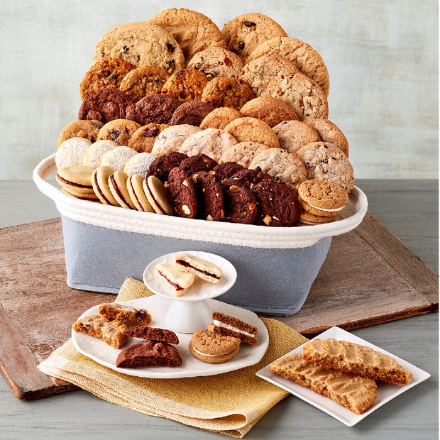 Harry & David deluxe signature cookie basket