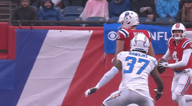 Bailey Zappe incompletion 