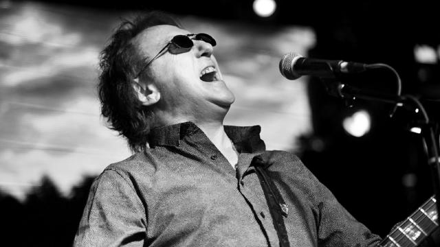 Denny Laine Performs At Bogie's 