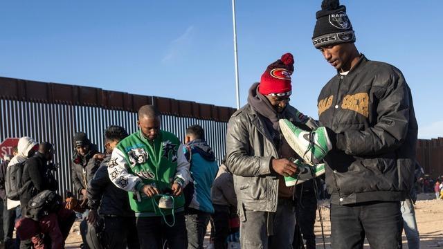 cbsn-fusion-migrants-camp-out-by-border-wall-as-us-border-patrol-attempts-to-process-influx-of-new-arrivals-thumbnail-2510273-640x360.jpg 