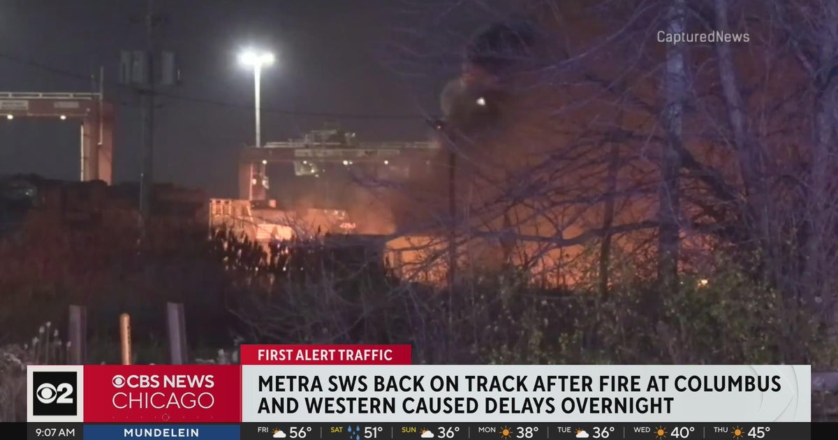 Metra Southwest service resumes after fire - CBS Chicago