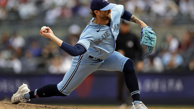 Toronto Blue Jays v New York Yankees 