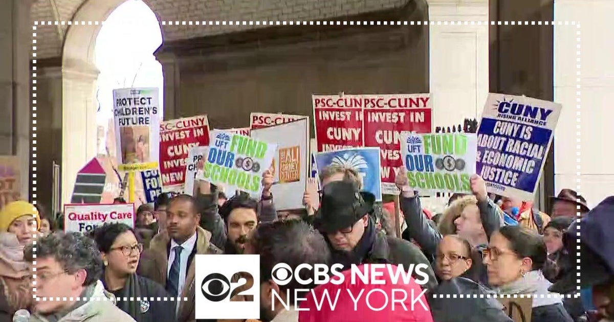 Rally held against proposed NYC budget cuts - CBS New York