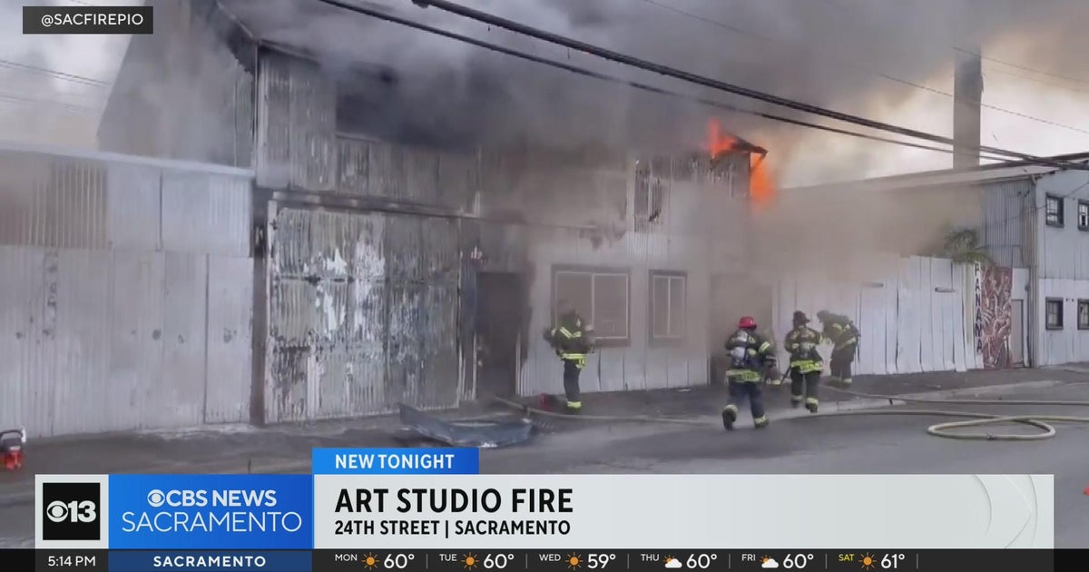 Firefighters knock down blaze at Sacramento art studio