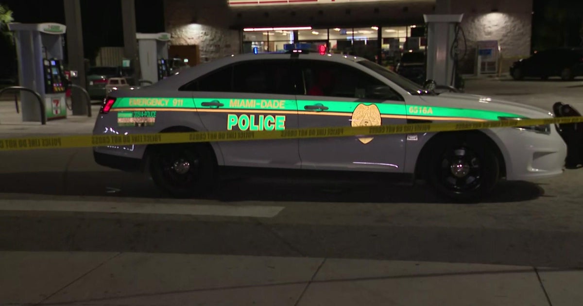 Guy shot at gas station in SW Miami-Dade